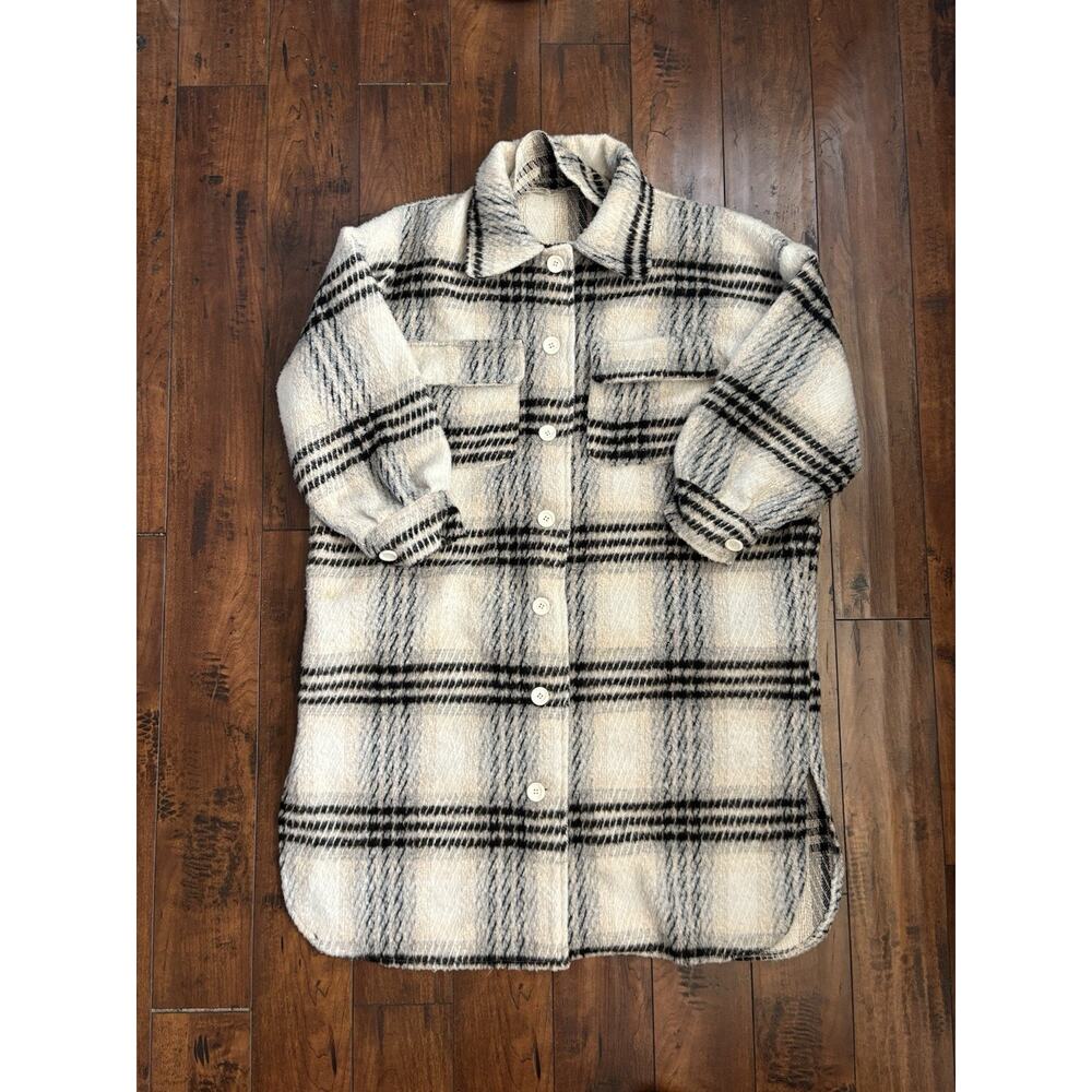 Hers & Mine Long Coat Shacket Women’s M Beige Plaid Flannel Cozy Thick Winter